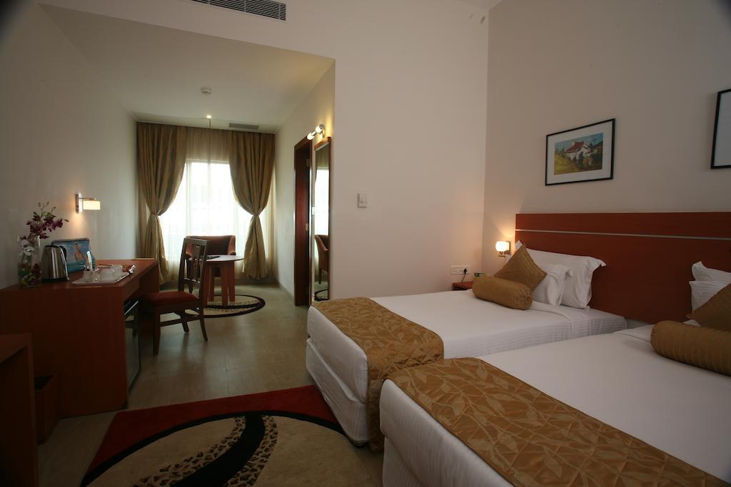 Hotel Leonia Holistic Destination à Shamirpet Chambre photo